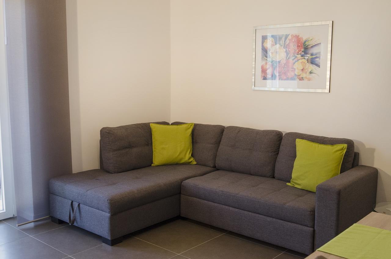 Residence Reinhild Налес Екстериор снимка